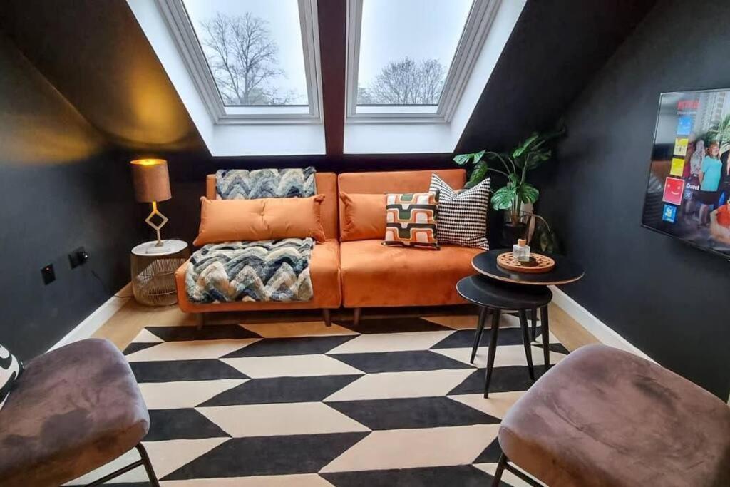 Super Stylish Apartment In Urmston Flat 3 Extérieur photo